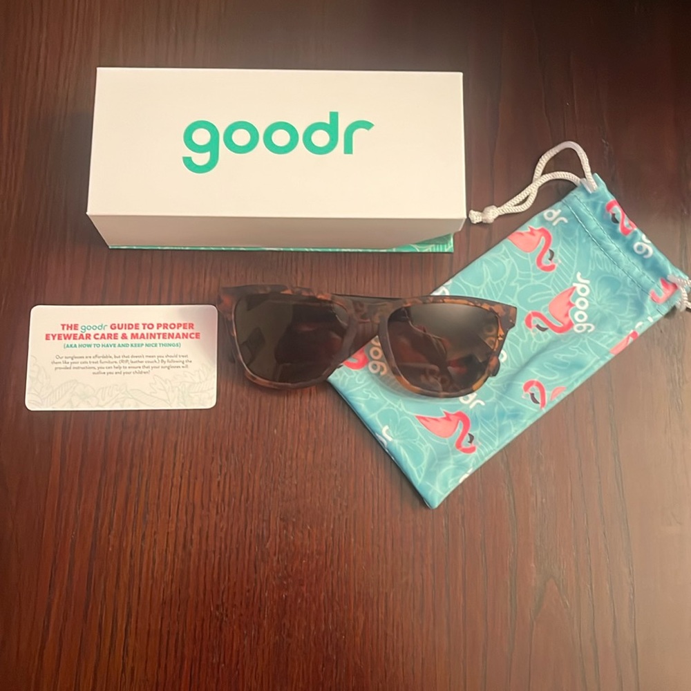 Goodr Bosley’s Basset Hound Dreams Sunglasses. New in Box, giftable. Wayfarer